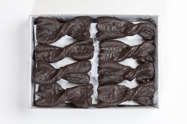 caja abierta lazos de chocolate 600x400 1